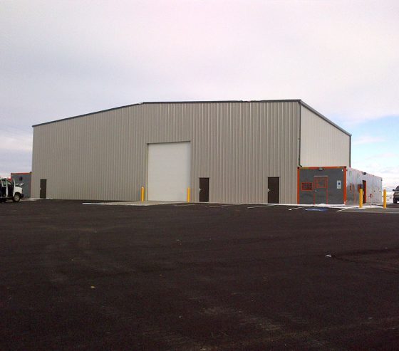 Xtreme Cube offices and workspaces can easily be connected to existing structures.
